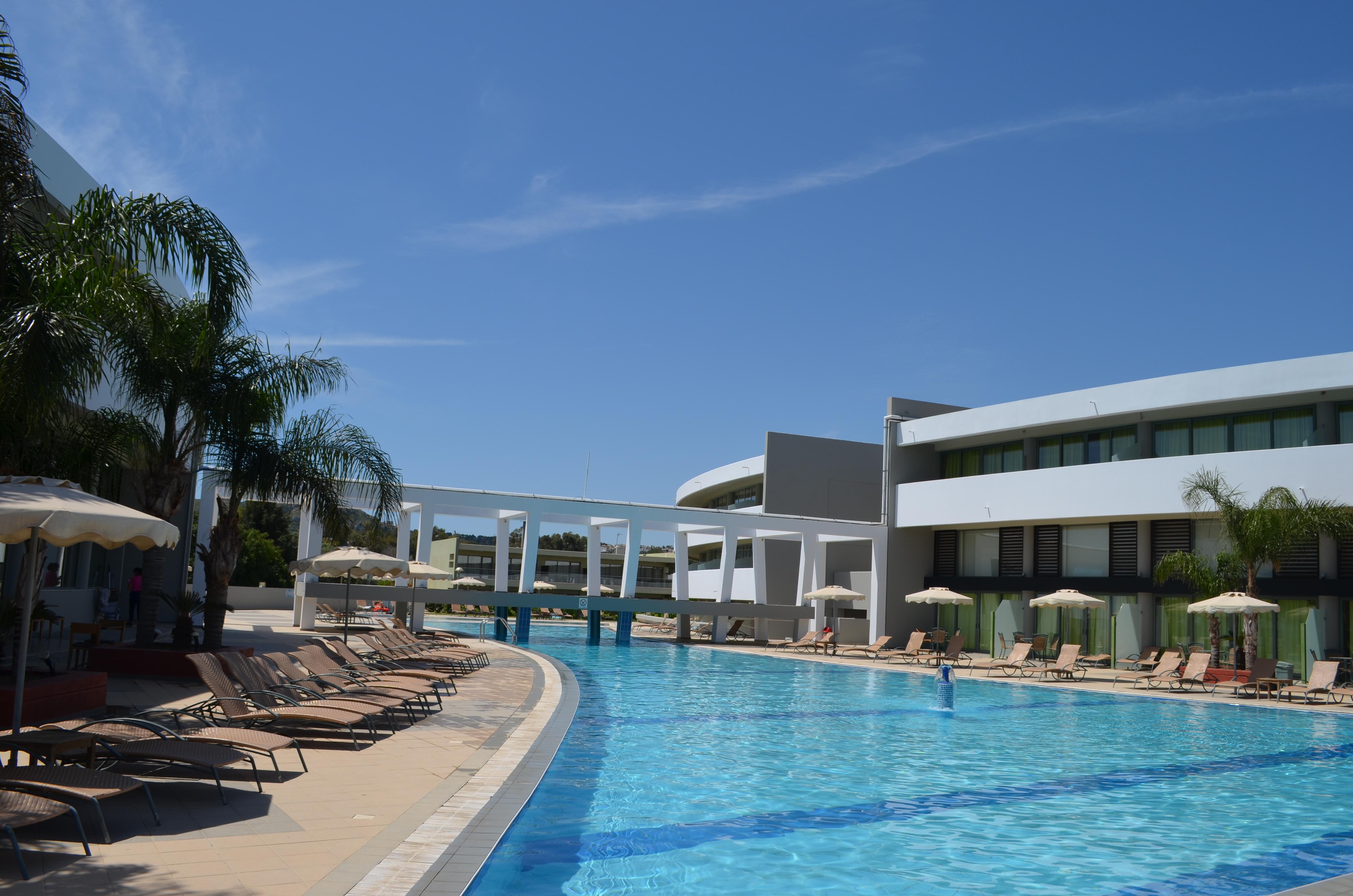 Virginia Family Resort Kallithéa Екстериор снимка