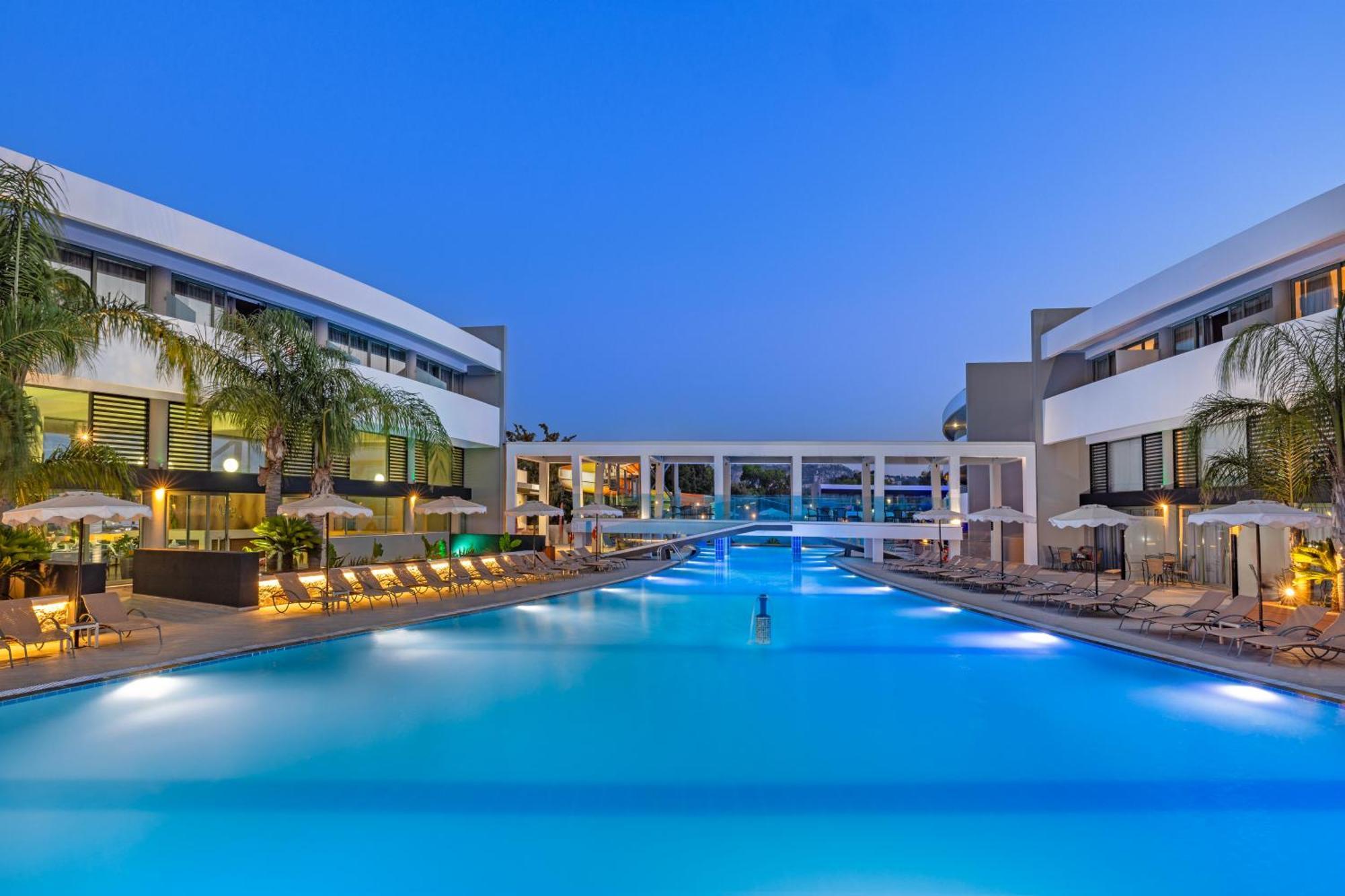 Virginia Family Resort Kallithéa Екстериор снимка